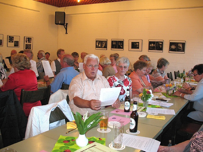 15Gaestesingen01.jpg