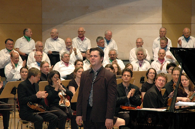 Teil2Tenoere_Orchester_Pianist02.jpg