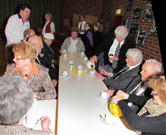 08_im_gemeindehaus_niederdollendorf.jpg