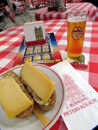 102_de_halve_hahn.jpg
