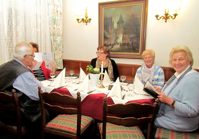 26_im_weinlokal_oberdollendorf.jpg