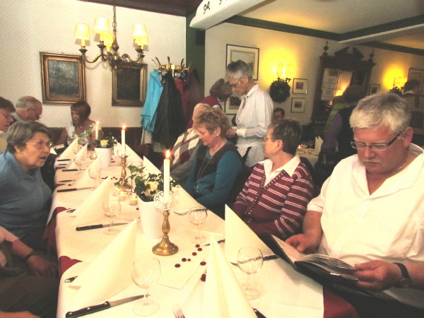 28_im_weinlokal_oberdollendorf.jpg