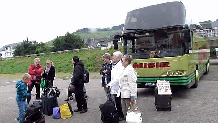 22_bus_sammelplatz.jpg