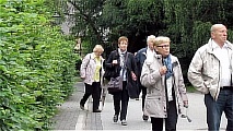 25_weg_zur_kirche.jpg
