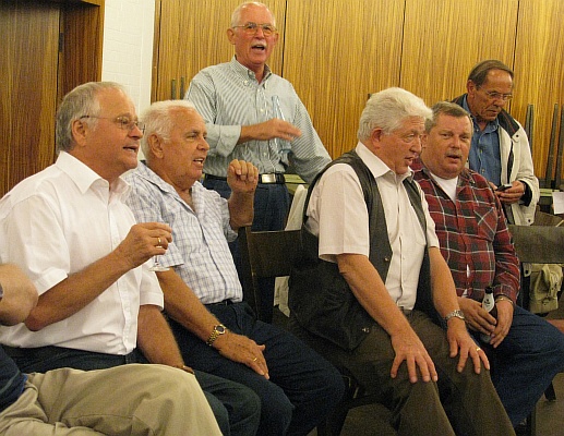 11in_froher_runde01.jpg